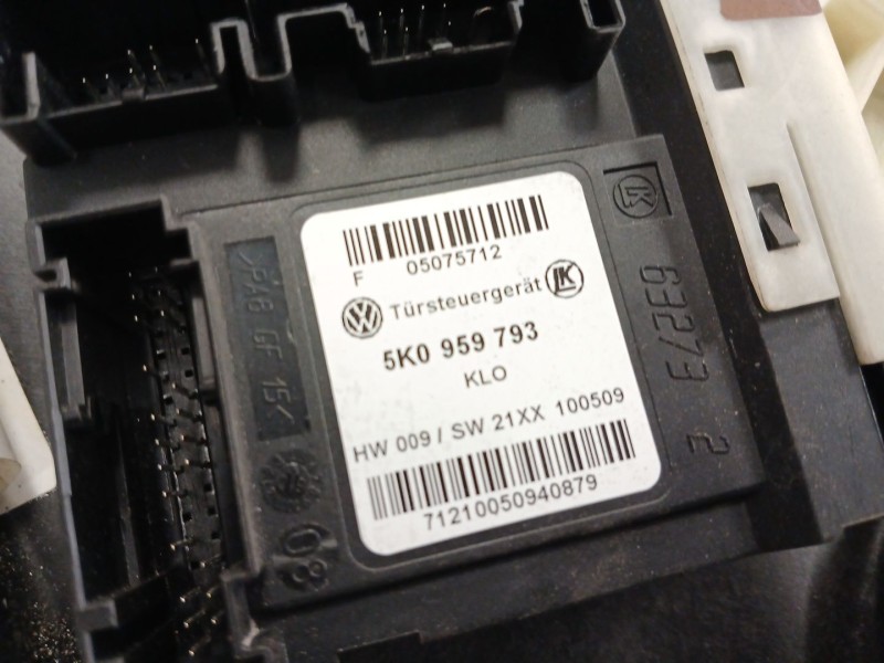 Recambio de elevalunas delantero izquierdo para volkswagen golf vi (5k1) 2.0 tdi referencia OEM IAM   