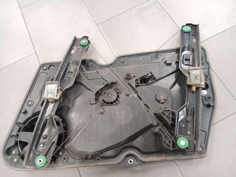 Recambio de elevalunas delantero izquierdo para volkswagen golf vi (5k1) 2.0 tdi referencia OEM IAM   