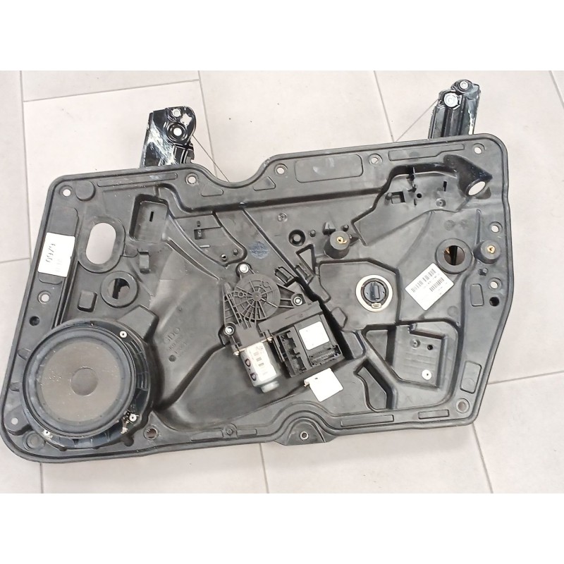 Recambio de elevalunas delantero derecho para volkswagen golf vi (5k1) 2.0 tdi referencia OEM IAM   