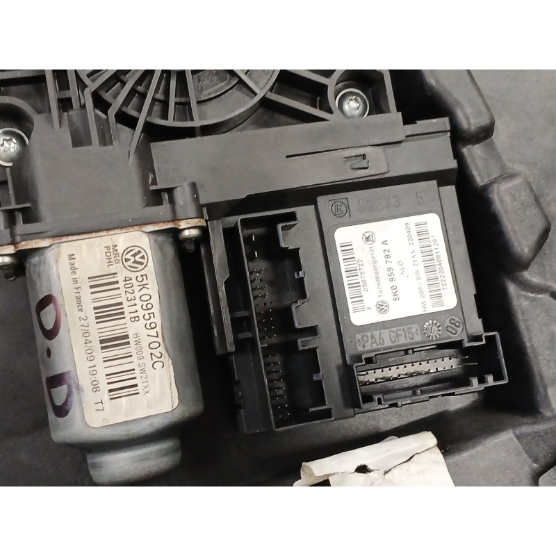 Recambio de elevalunas delantero derecho para volkswagen golf vi (5k1) 2.0 tdi referencia OEM IAM   