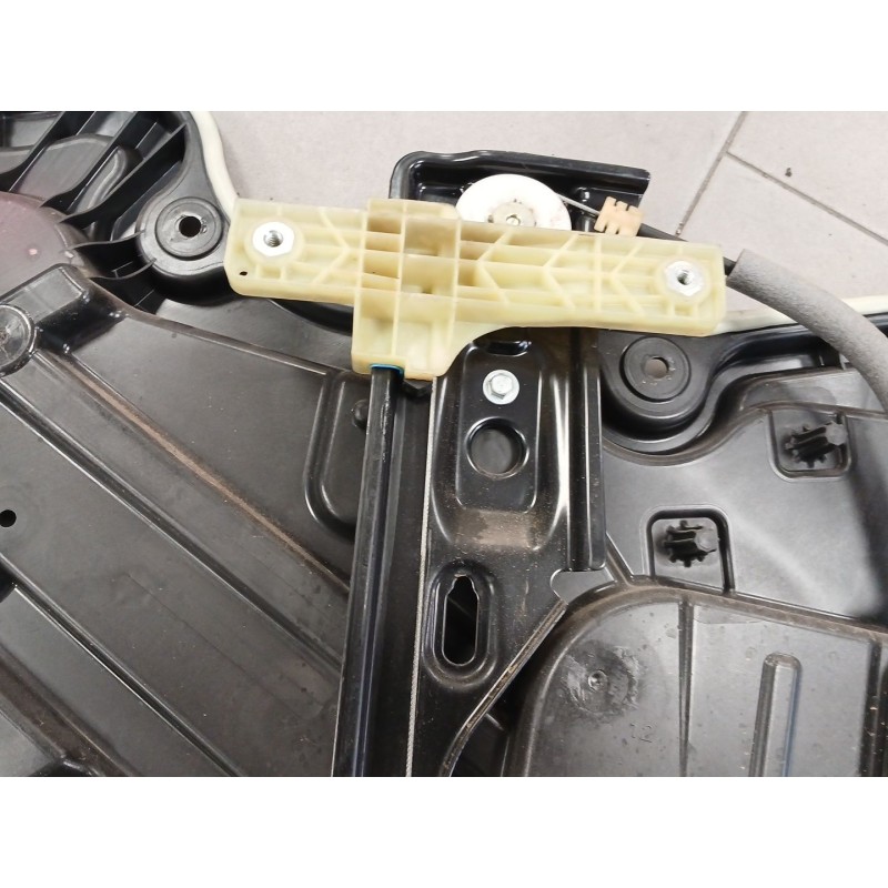 Recambio de elevalunas trasero derecho para jeep compass (mp, m6, mv, m7) 1.4 multiair referencia OEM IAM   