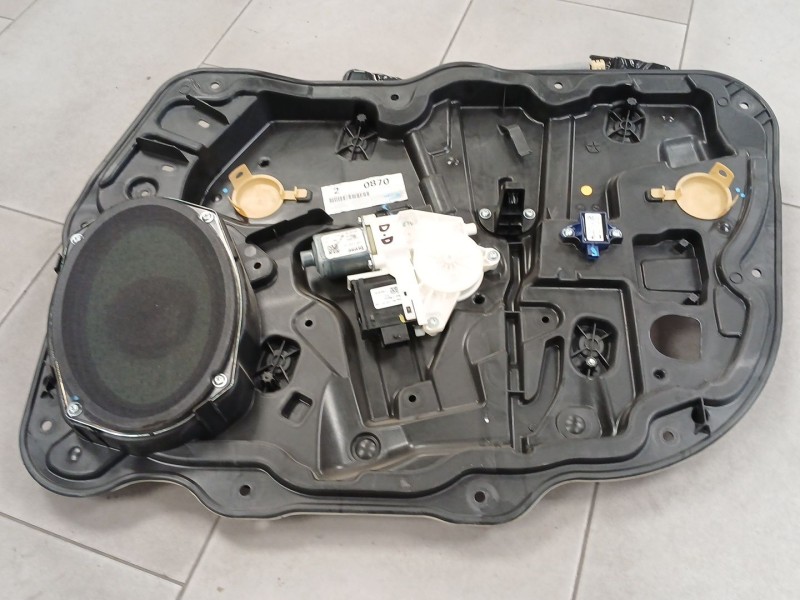 Recambio de elevalunas delantero derecho para jeep compass (mp, m6, mv, m7) 1.4 multiair referencia OEM IAM   