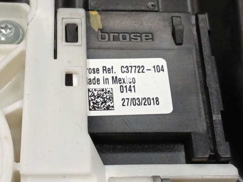 Recambio de elevalunas delantero derecho para jeep compass (mp, m6, mv, m7) 1.4 multiair referencia OEM IAM   