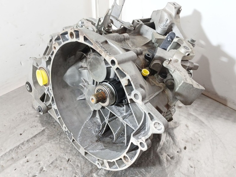 Recambio de caja cambios para ford kuga i 2.0 tdci referencia OEM IAM AV4R AV4R7002 TIGA1170809