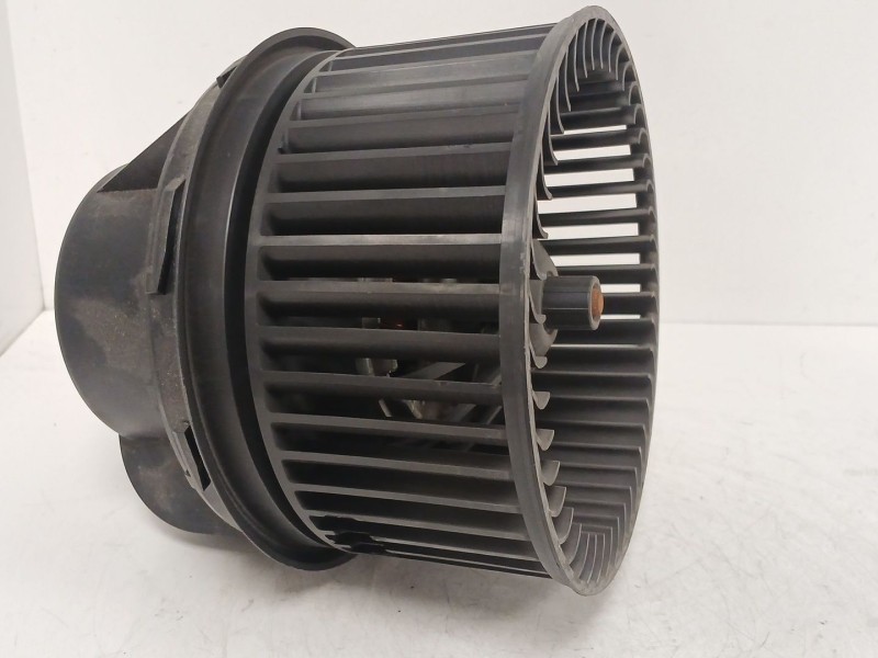 Recambio de motor calefaccion para ford kuga i 2.0 tdci referencia OEM IAM 3M5H18456AD  