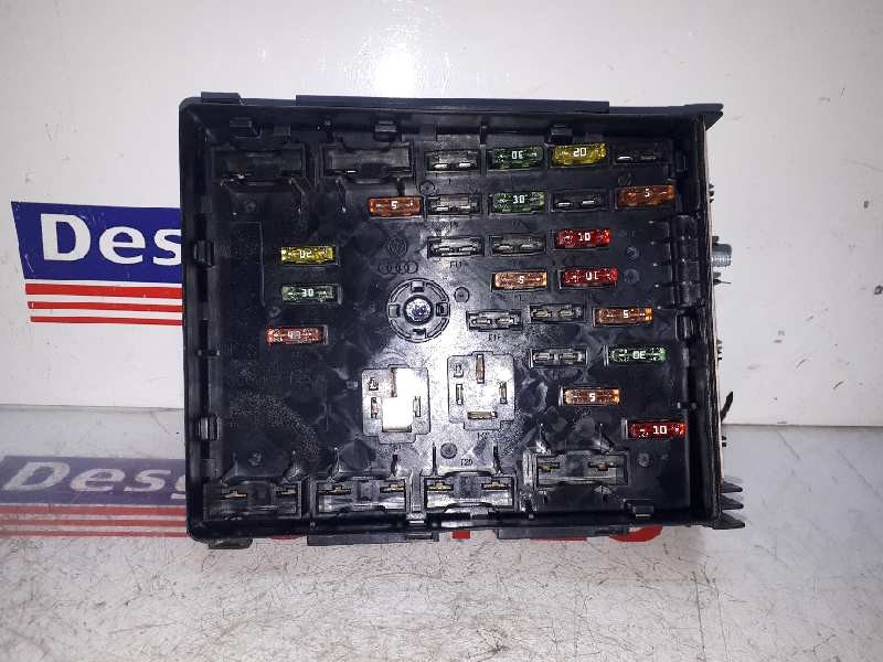 Recambio de caja reles / fusibles para volkswagen passat lim. (362) advance bluemotion referencia OEM IAM 3C0937125A  