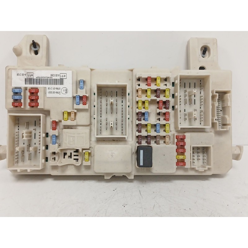Recambio de caja reles / fusibles para ford kuga i 2.0 tdci referencia OEM IAM 7M5T14A073JE 97RA000001 9G41496090820