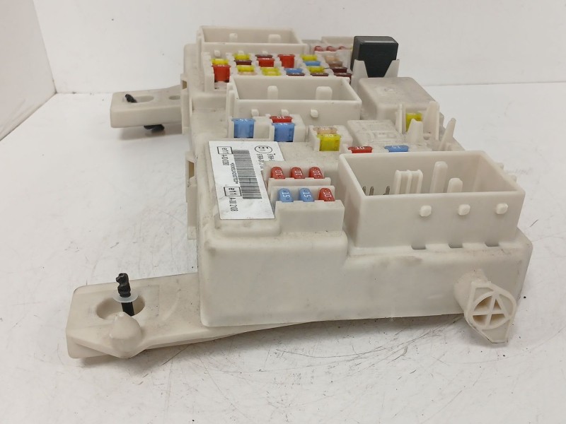 Recambio de caja reles / fusibles para ford kuga i 2.0 tdci referencia OEM IAM 7M5T14A073JE 97RA000001 9G41496090820