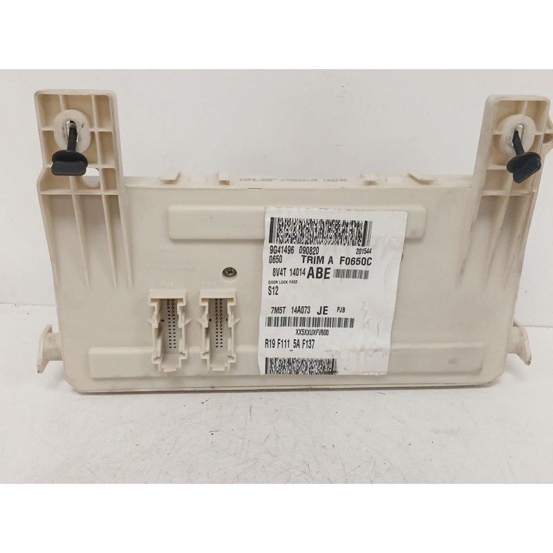 Recambio de caja reles / fusibles para ford kuga i 2.0 tdci referencia OEM IAM 7M5T14A073JE 97RA000001 9G41496090820