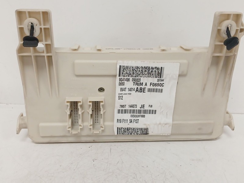 Recambio de caja reles / fusibles para ford kuga i 2.0 tdci referencia OEM IAM 7M5T14A073JE 97RA000001 9G41496090820