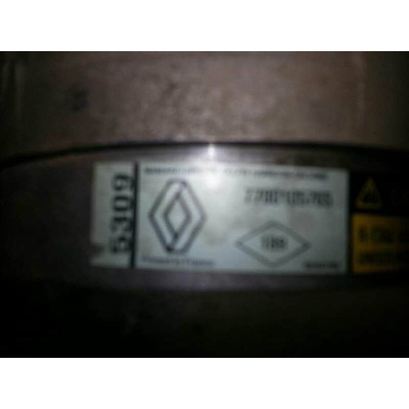 Recambio de compresor aire acondicionado para renault megane i fase 2 berlina (ba0) 1.9 dti diesel referencia OEM IAM 7700105765
