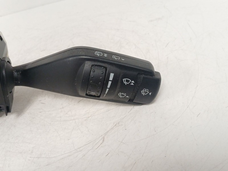 Recambio de mando limpia para ford kuga i 2.0 tdci referencia OEM IAM 17D940  