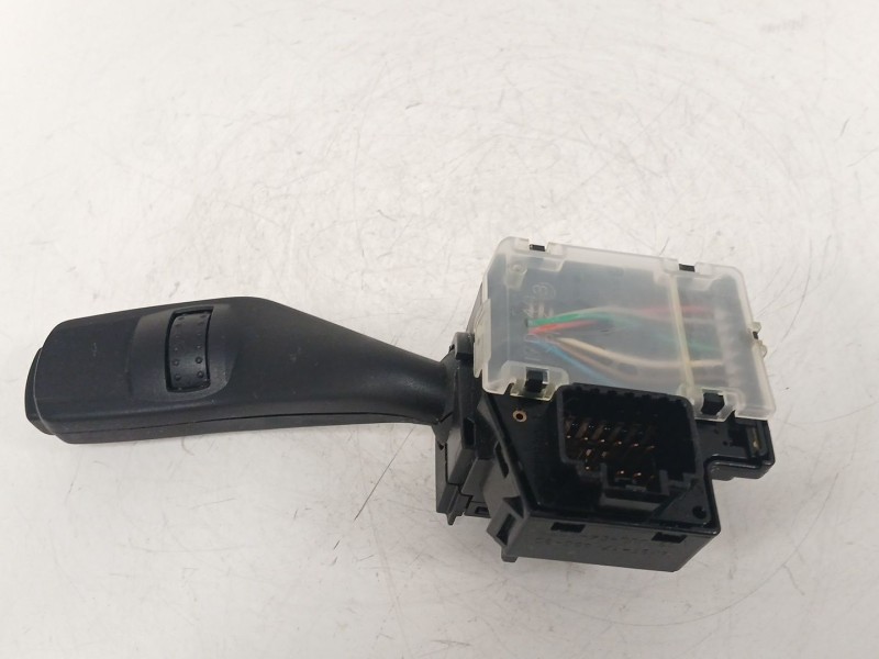 Recambio de mando limpia para ford kuga i 2.0 tdci referencia OEM IAM 17D940  