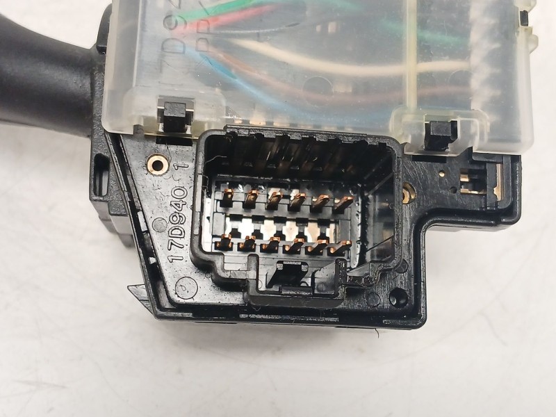 Recambio de mando limpia para ford kuga i 2.0 tdci referencia OEM IAM 17D940  