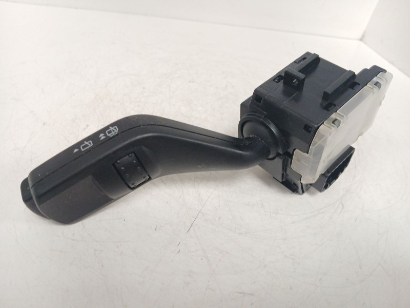 Recambio de mando limpia para ford kuga i 2.0 tdci referencia OEM IAM 17D940  
