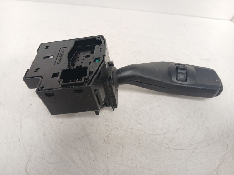 Recambio de mando intermitentes para ford kuga i 2.0 tdci referencia OEM IAM   