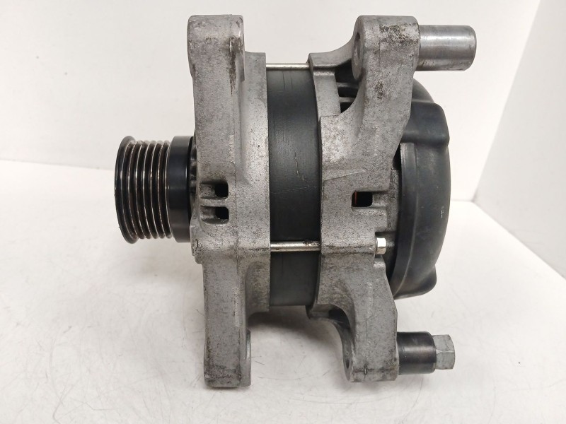 Recambio de alternador para ford kuga i 2.0 tdci referencia OEM IAM   