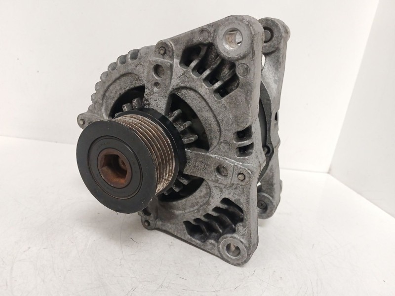 Recambio de alternador para ford kuga i 2.0 tdci referencia OEM IAM   