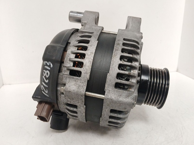 Recambio de alternador para ford kuga i 2.0 tdci referencia OEM IAM   