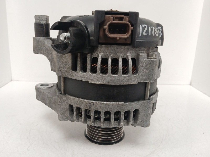 Recambio de alternador para ford kuga i 2.0 tdci referencia OEM IAM   