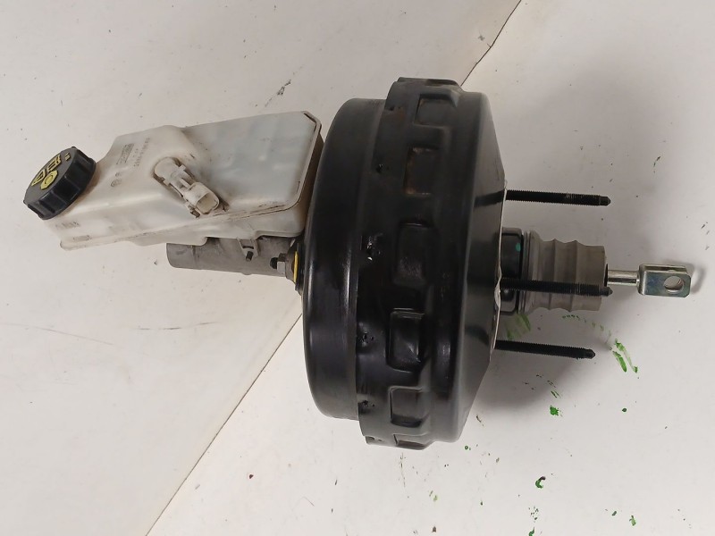 Recambio de servofreno para ford kuga i 2.0 tdci referencia OEM IAM 8V412B145AC  