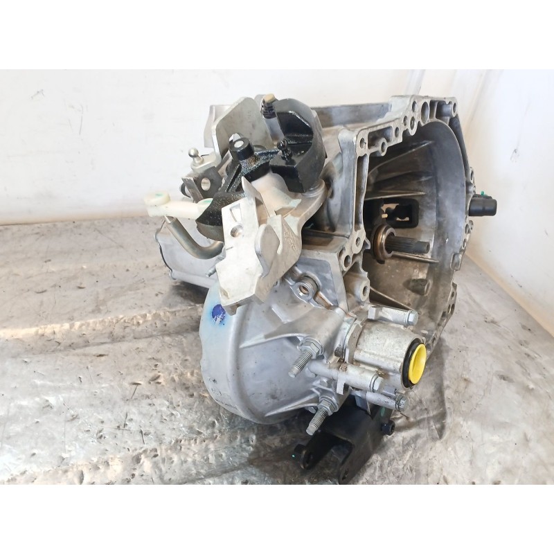 Recambio de caja cambios para opel corsa f (p2jo) 1.5 (68) referencia OEM IAM 20V257  