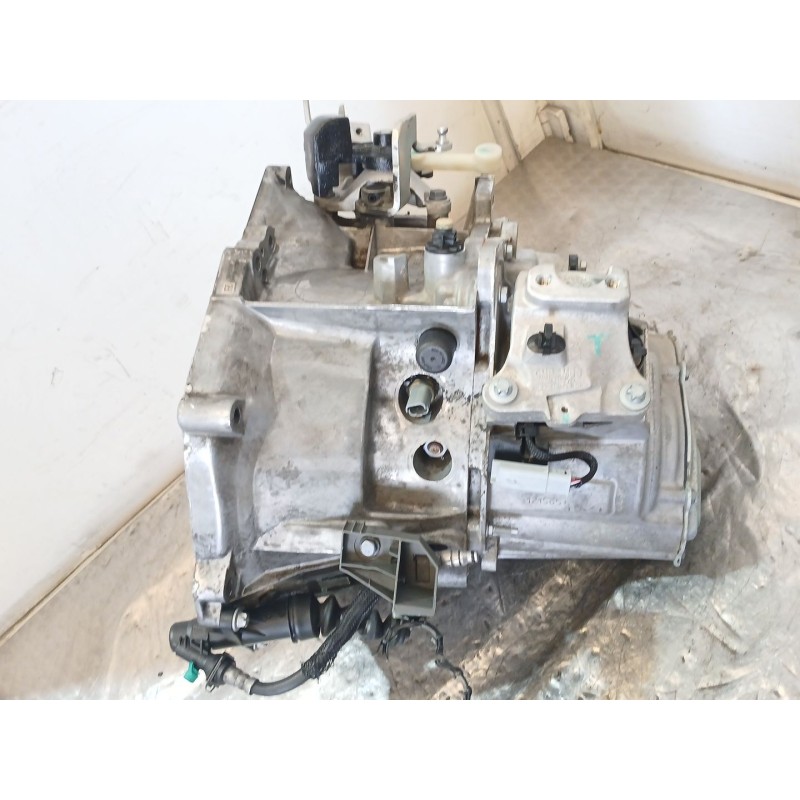 Recambio de caja cambios para opel corsa f (p2jo) 1.5 (68) referencia OEM IAM 20V257  