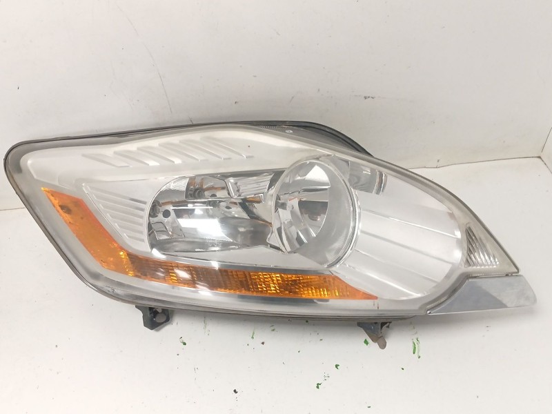Recambio de faro derecho para ford kuga i 2.0 tdci referencia OEM IAM 8V4113W029  