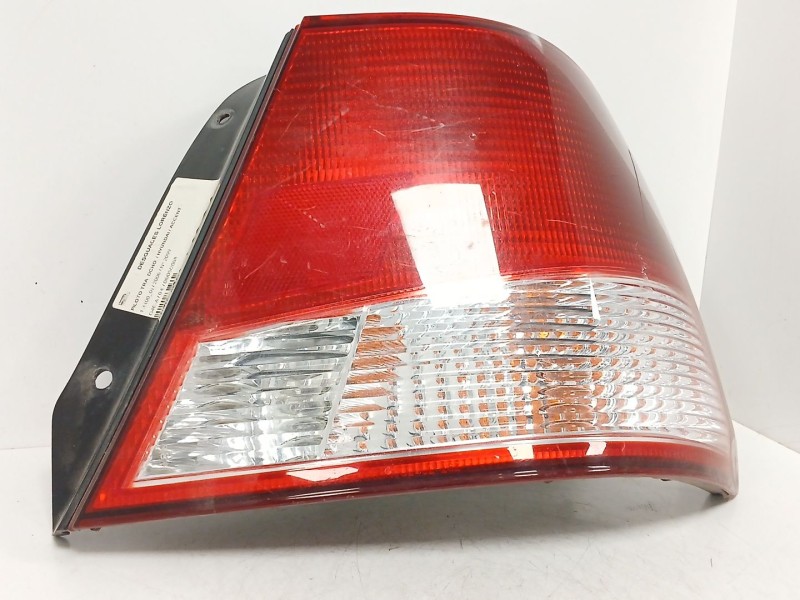 Recambio de piloto trasero derecho para hyundai accent (lc) 1.3 cat referencia OEM IAM  12866 