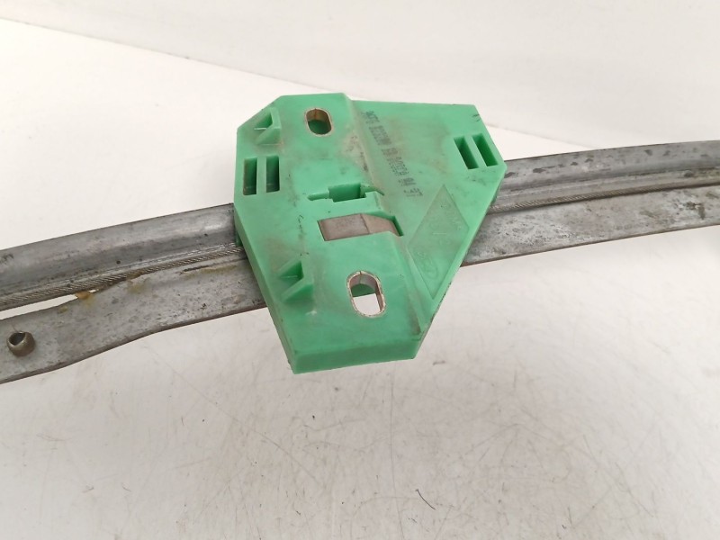 Recambio de elevalunas delantero derecho para ford fiesta berlina 1.8 diesel cat referencia OEM IAM  9364 