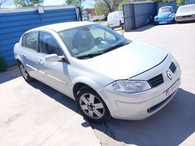 renault megane ii sedán (lm0/1_) del año 2004