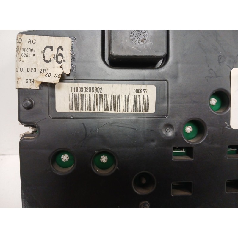 Recambio de cuadro instrumentos para toyota corolla (e12) 2.0 d-cat referencia OEM IAM 8380002C60  