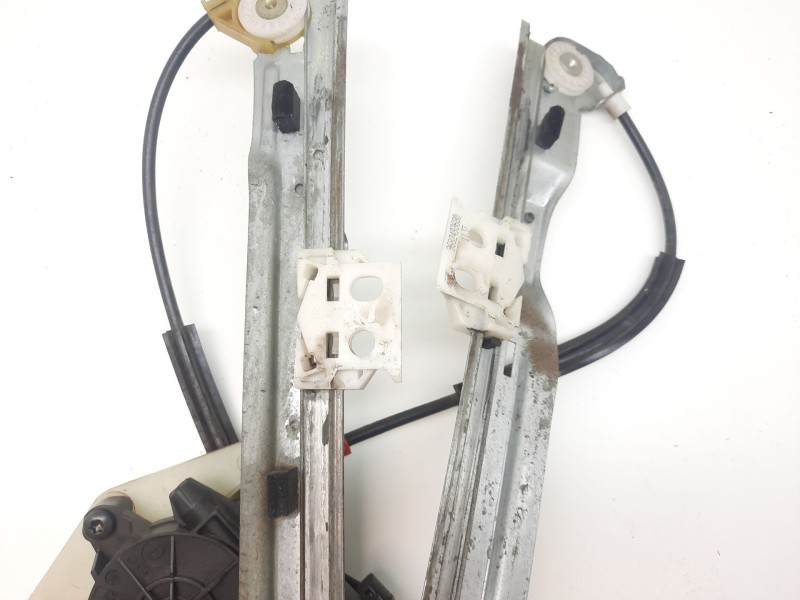 Recambio de elevalunas delantero derecho para citroën c4 grand picasso exclusive referencia OEM IAM 9682495580 400964D 