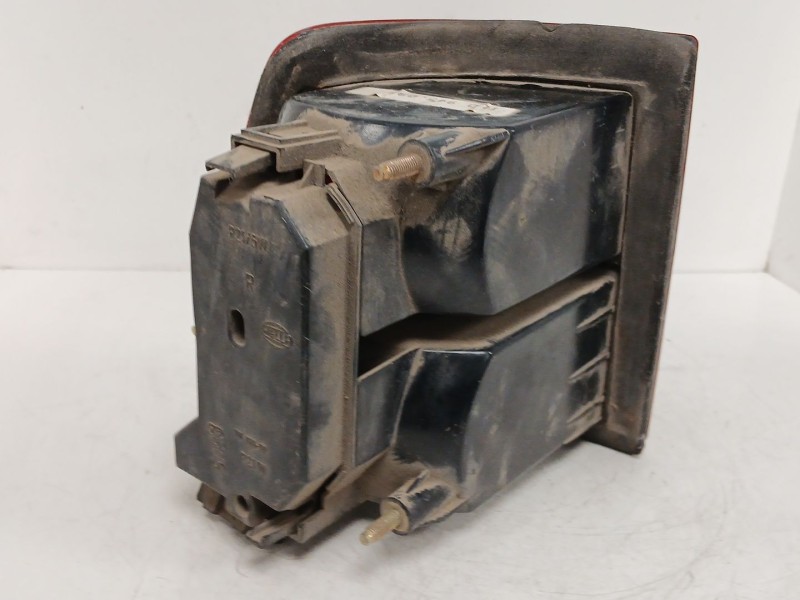Recambio de piloto trasero derecho para seat toledo (1l) 1.8 cat (rp) referencia OEM IAM  4333 