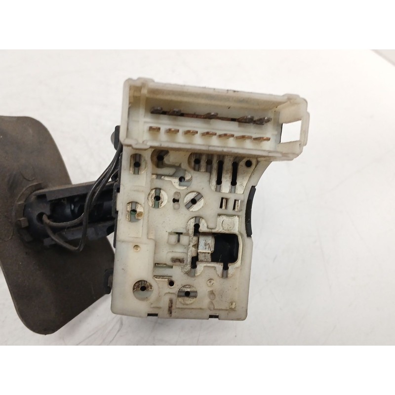 Recambio de mando limpia para renault clio ii fase ii (b/cb0) 1.5 dci diesel referencia OEM IAM  16752 