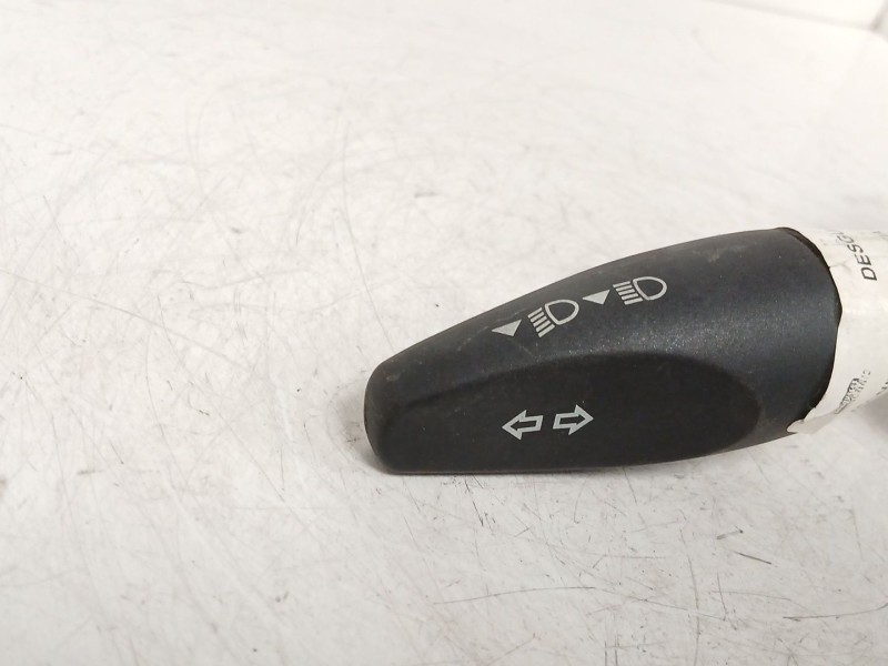 Recambio de mando intermitentes para ford fiesta (cbk) 1.4 tdci cat referencia OEM IAM   