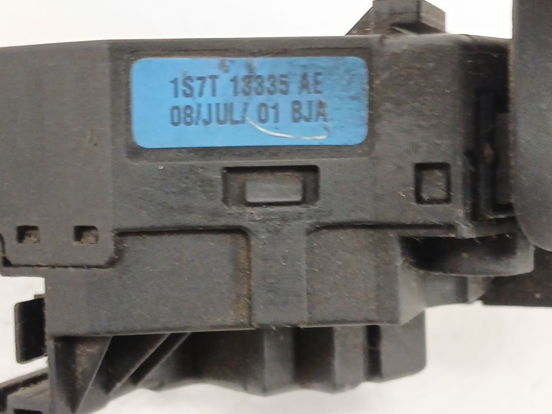Recambio de mando intermitentes para ford fiesta (cbk) 1.4 tdci cat referencia OEM IAM   