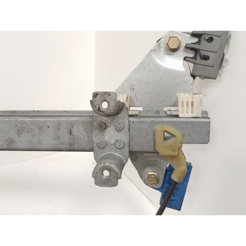 Recambio de elevalunas delantero izquierdo para nissan almera (n16/e) 2.2 16v turbodiesel cat referencia OEM IAM  16846 