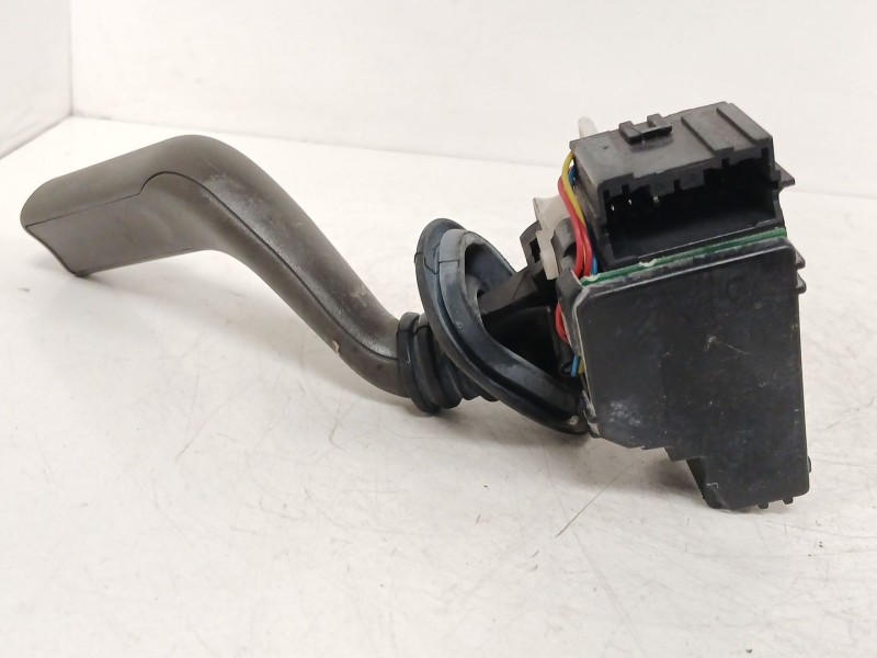 Recambio de mando limpia para volvo v40 familiar 1.8 16v cat referencia OEM IAM  16914 