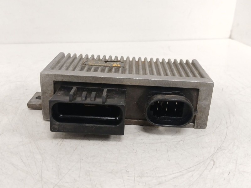 Recambio de caja precalentamiento para renault kangoo (f/kc0) 1.9 diesel referencia OEM IAM 7700109860 16887 NAGARES