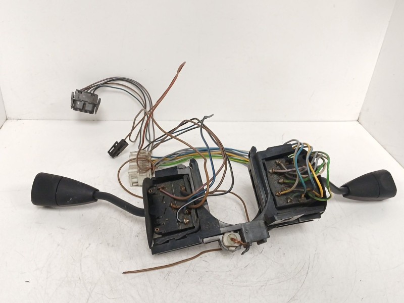 Recambio de mando luces para bmw serie 3 berlina (e36) 2.0 24v referencia OEM IAM   