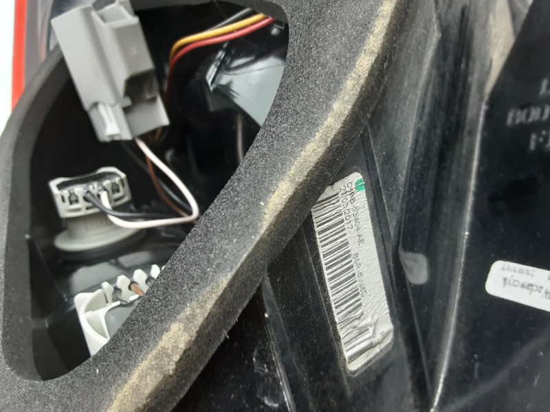 Recambio de piloto trasero izquierdo para ford fiesta (ccn) black&white edition referencia OEM IAM C1BB13404AE  