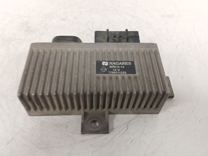 Recambio de caja precalentamiento para renault scenic (ja..) 1.9 dti diesel cat referencia OEM IAM 7700111525 16975 NAGARES