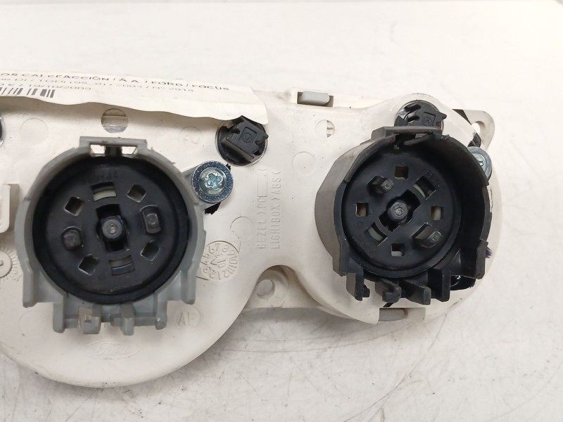 Recambio de mando calefaccion / aire acondicionado para ford focus turnier (cak) 1.8 tddi turbodiesel cat referencia OEM IAM  17