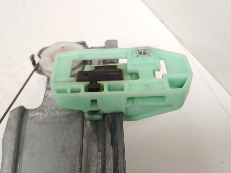 Recambio de elevalunas delantero izquierdo para renault scenic ii 1.9 dci diesel referencia OEM IAM 440726F  