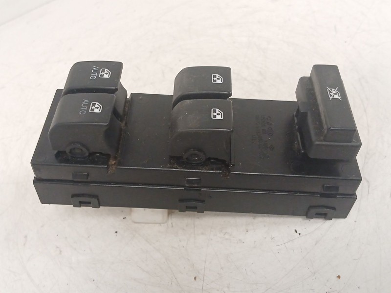 Recambio de mando elevalunas delantero izquierdo para kia cee´d concept referencia OEM IAM 935701H120  