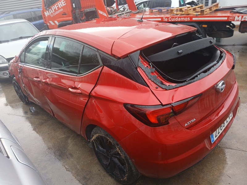 opel astra k (b16) del año 2021