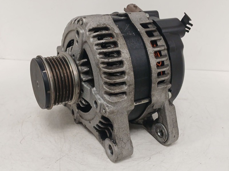 Recambio de alternador para opel corsa f (p2jo) 1.5 (68) referencia OEM IAM 9835688980  