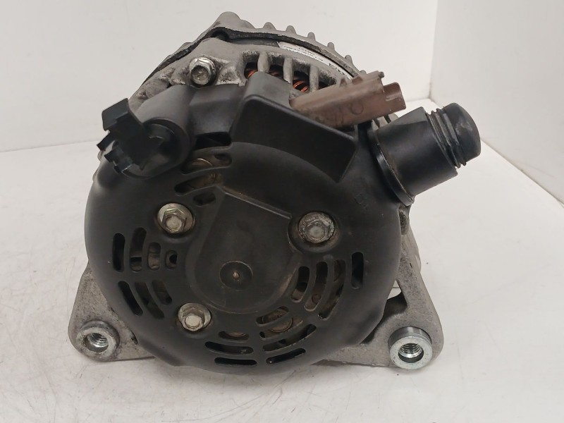 Recambio de alternador para opel corsa f (p2jo) 1.5 (68) referencia OEM IAM 9835688980  