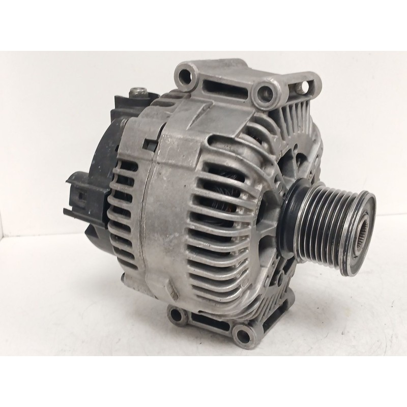 Recambio de alternador para mercedes-benz clase m (w164) ml 320 cdi 4-matic (164.122) referencia OEM IAM 0986083220  
